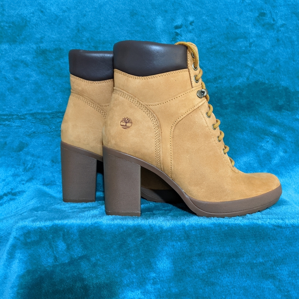 Timberland boots size 8.5